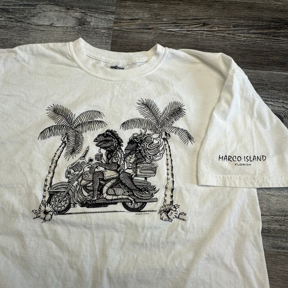Vintage Y2K Marco Island FL Biker Iguanas White‎ Mens XL Beachy Funny T-shirt